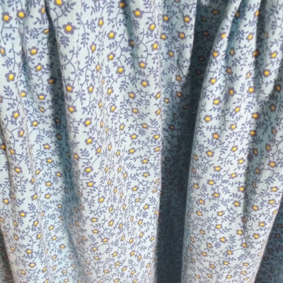 Needle in a Haystack Handmade Prairie Style Ruffle Apron — Retro Country Cooking - Picture 5 of 5